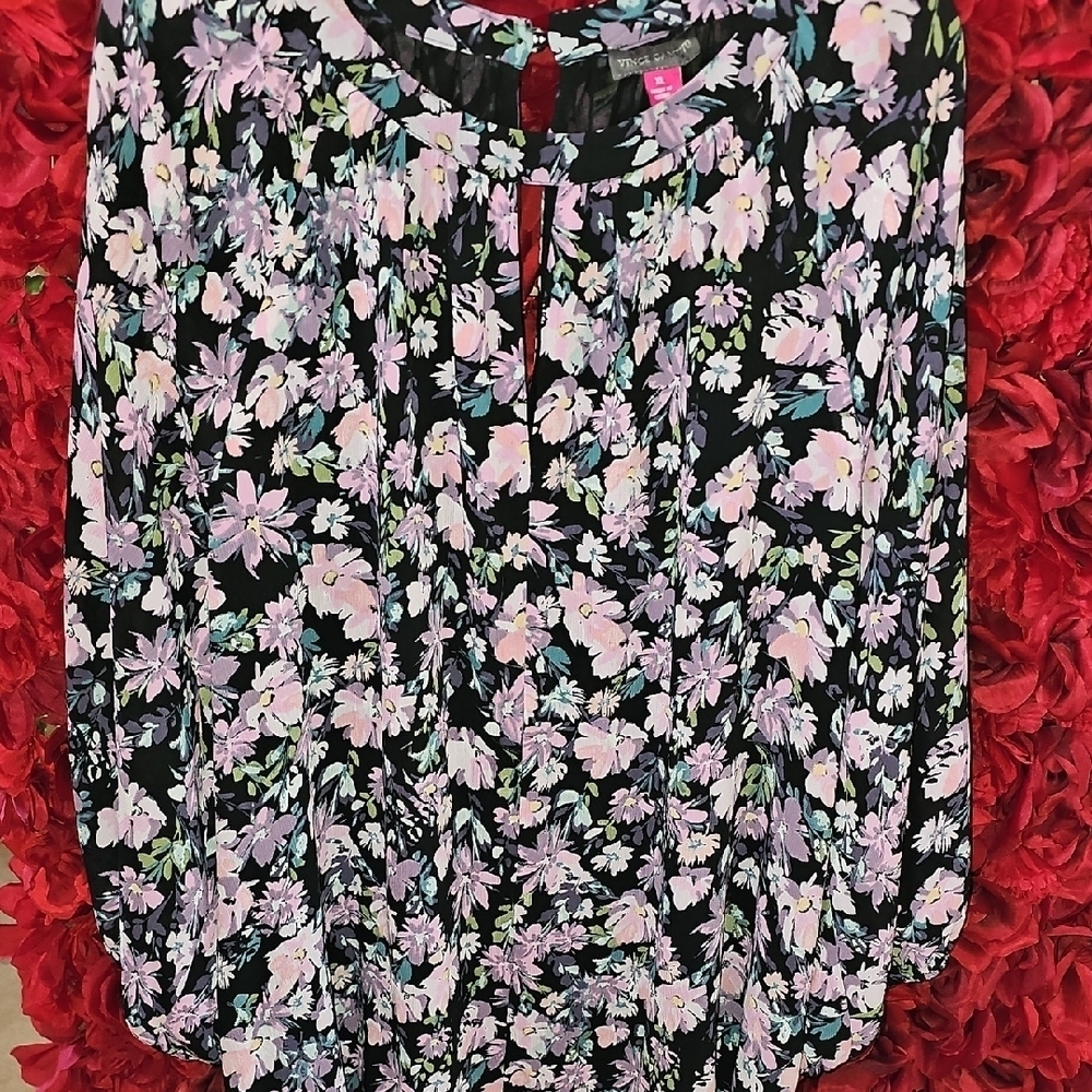 Vince Camuto Floral Black and Pink Women's Flowy Blouse Size Xlarge Like New